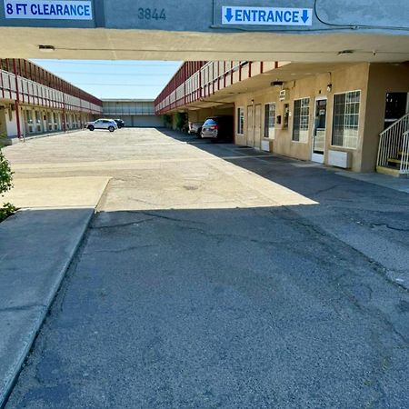 Regency Inn Fresno Eksteriør billede