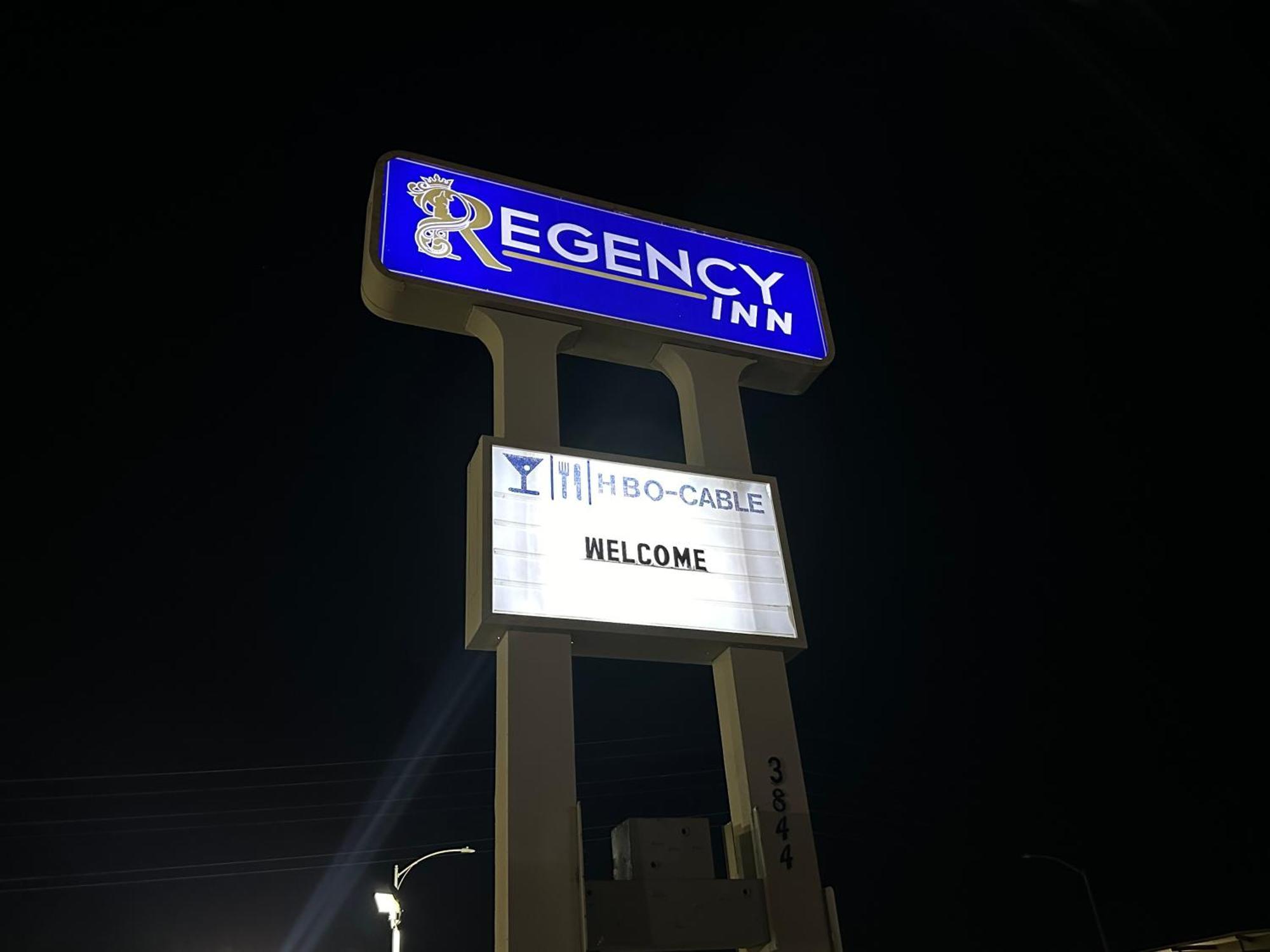 Regency Inn Fresno Eksteriør billede